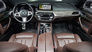 BMW 5-SERIES G30 2020