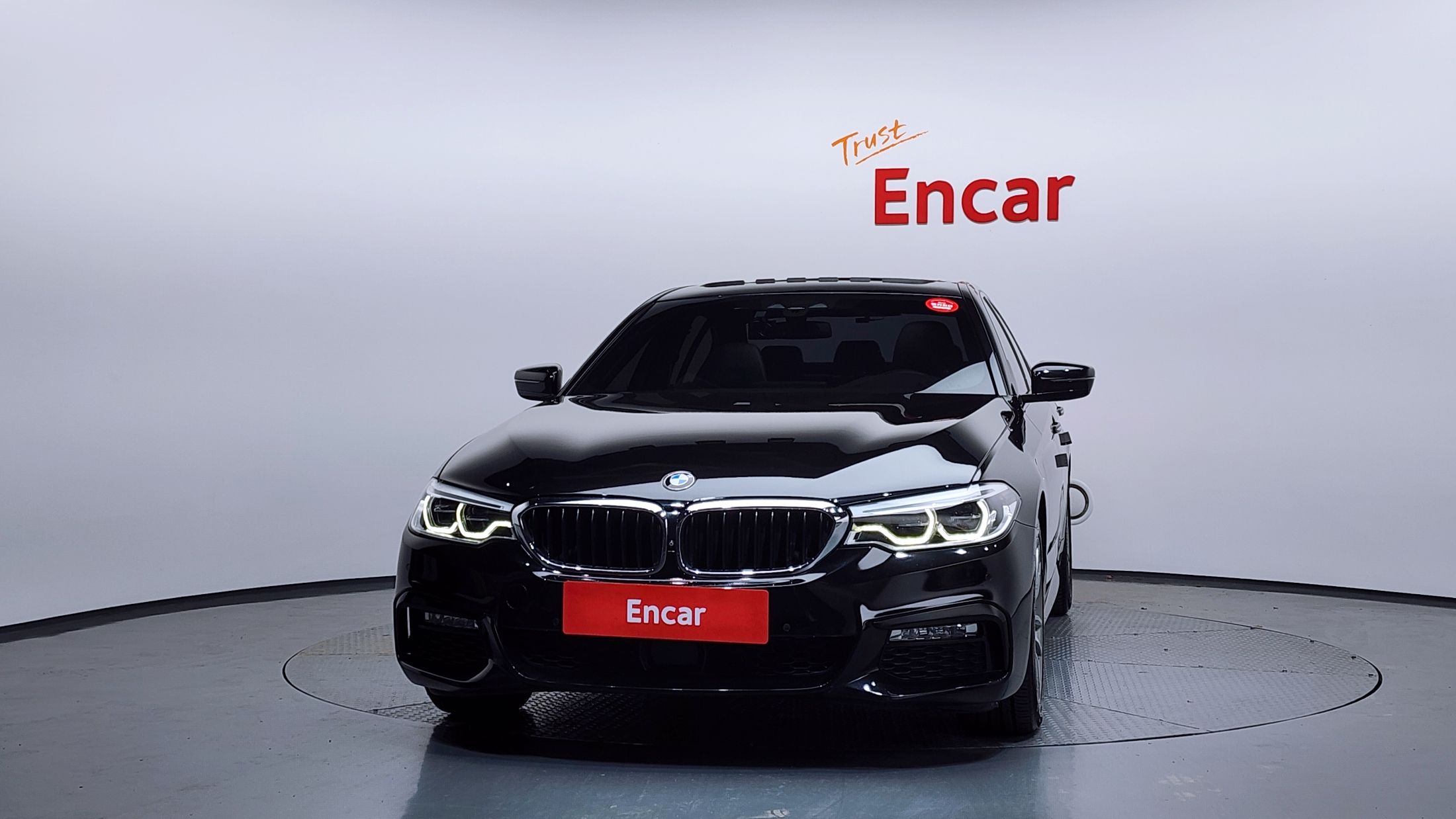 BMW 5-SERIES G30 2017