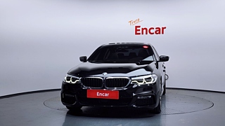 BMW 5-SERIES G30 2017