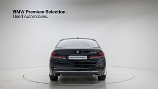 BMW 5-SERIES G30 2022