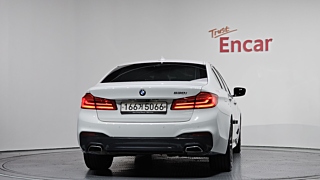 BMW 5-SERIES G30 2018