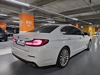 BMW 5-SERIES G30 2022