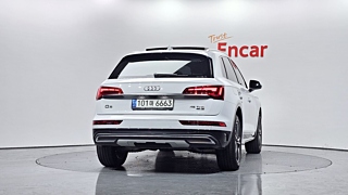 AUDI Q5 FY 2021