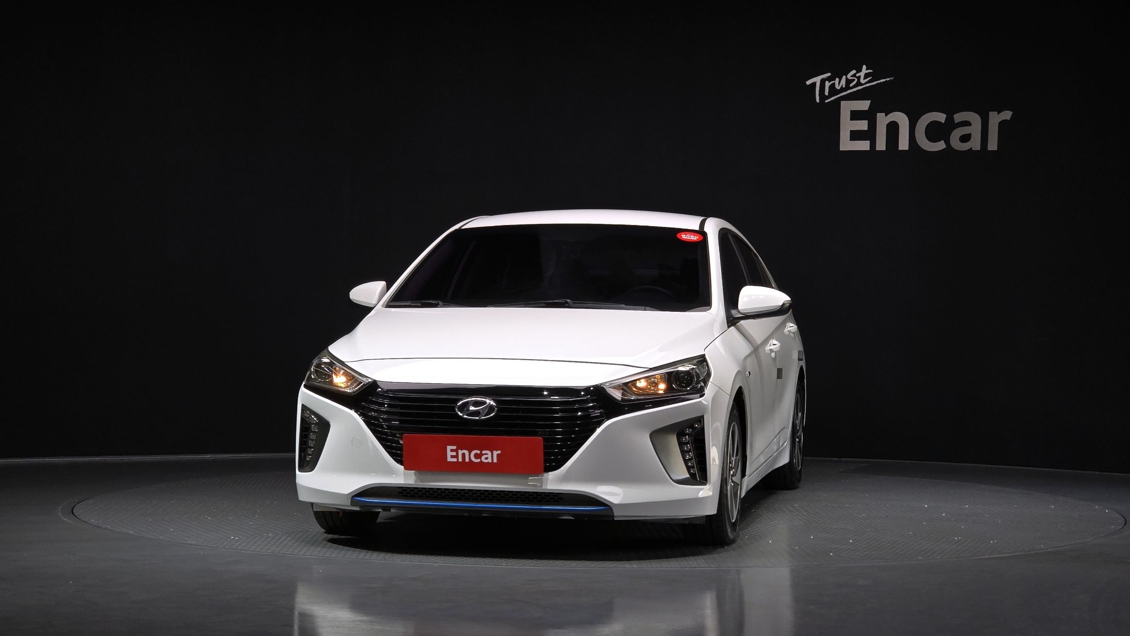 HYUNDAI IONIQ HYBRID 2016