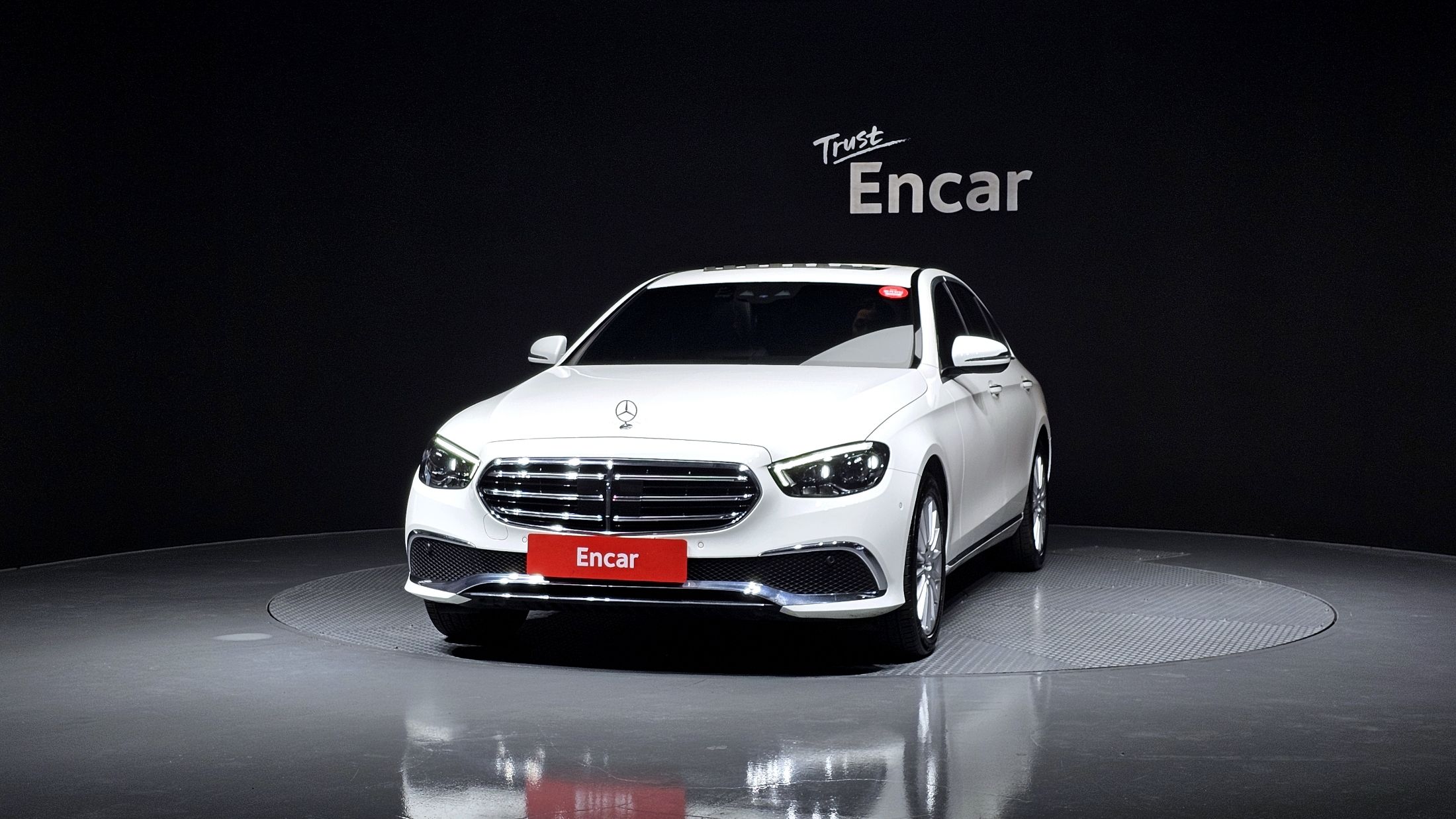 MERCEDES BENZ E-CLASS W213 2020