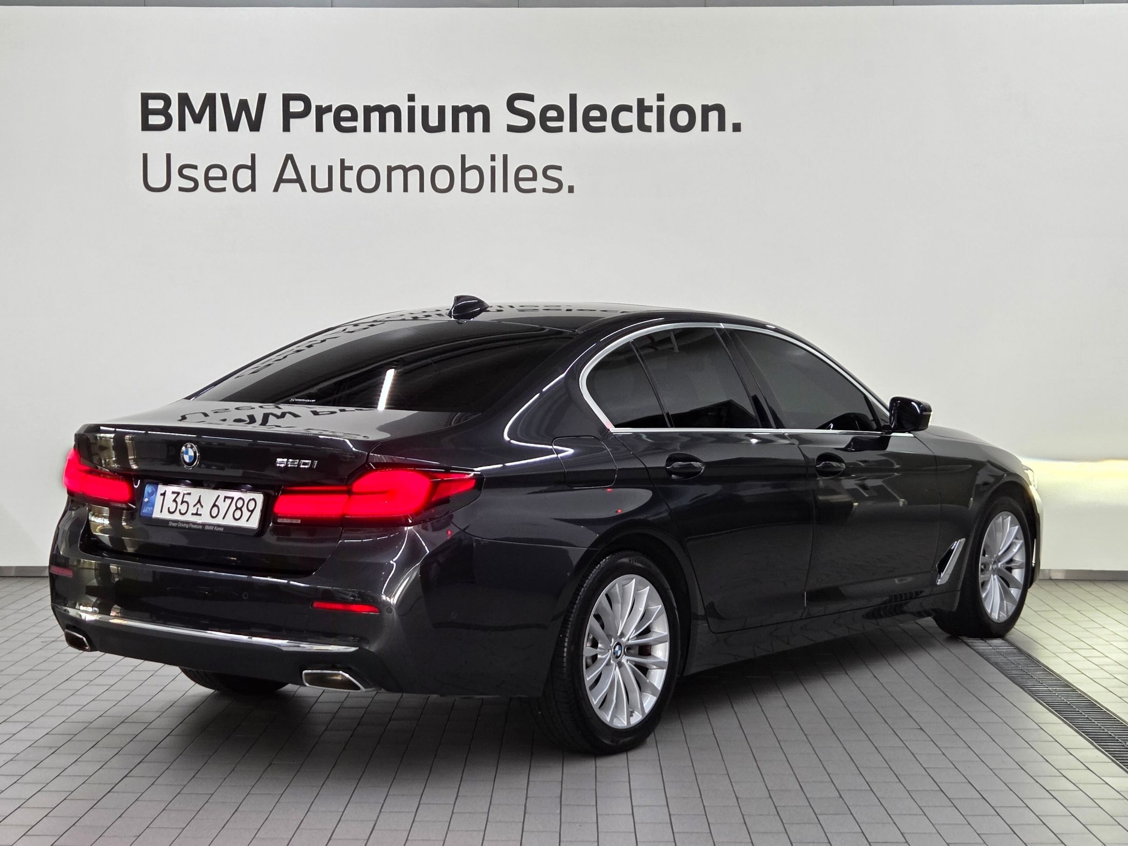 BMW 5-SERIES G30 2022