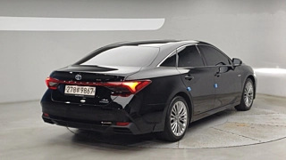 TOYOTA AVALON 2020