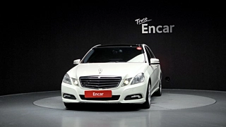 MERCEDES BENZ E-CLASS W212 2010