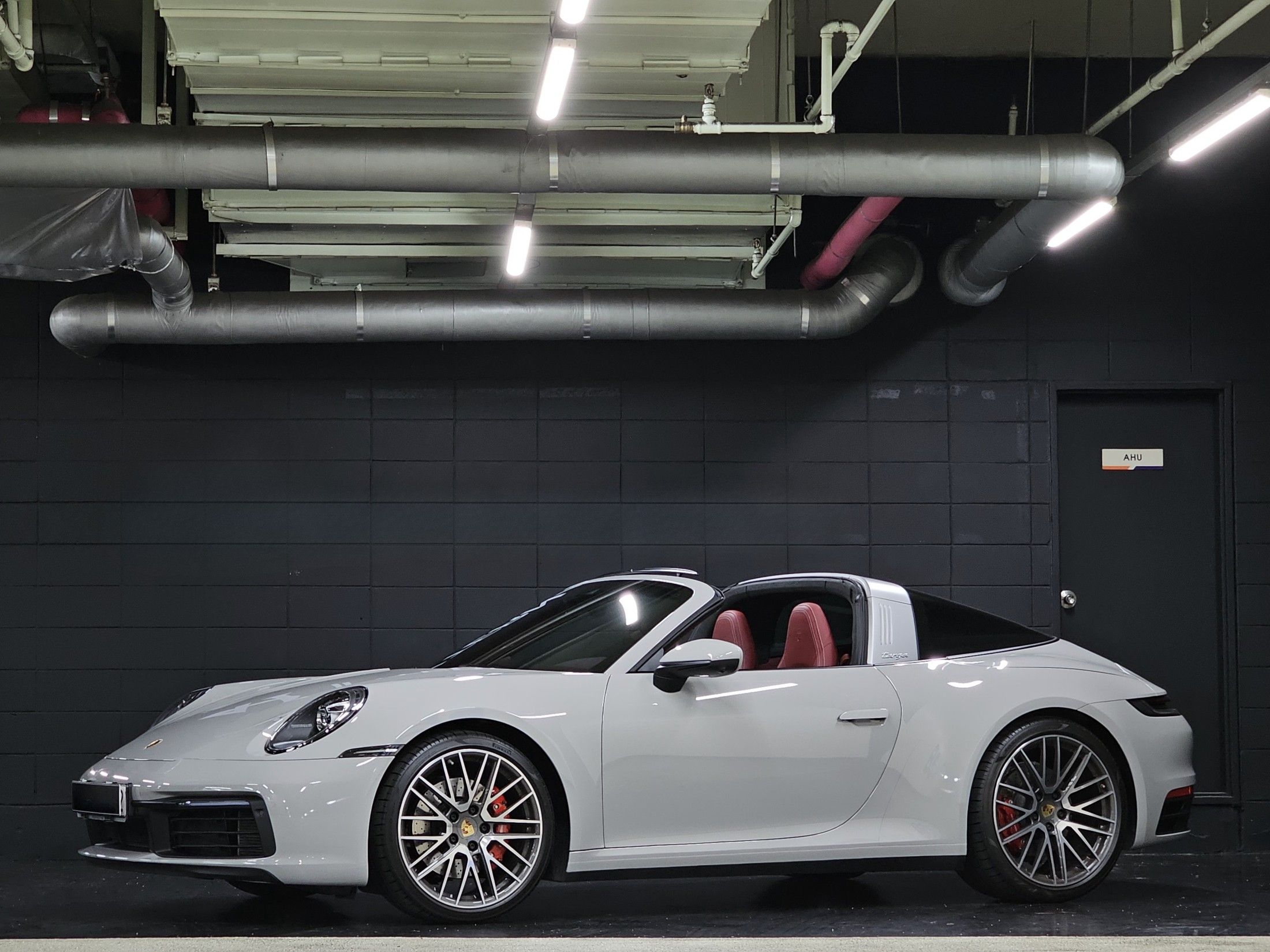 PORSCHE 911 992 2024