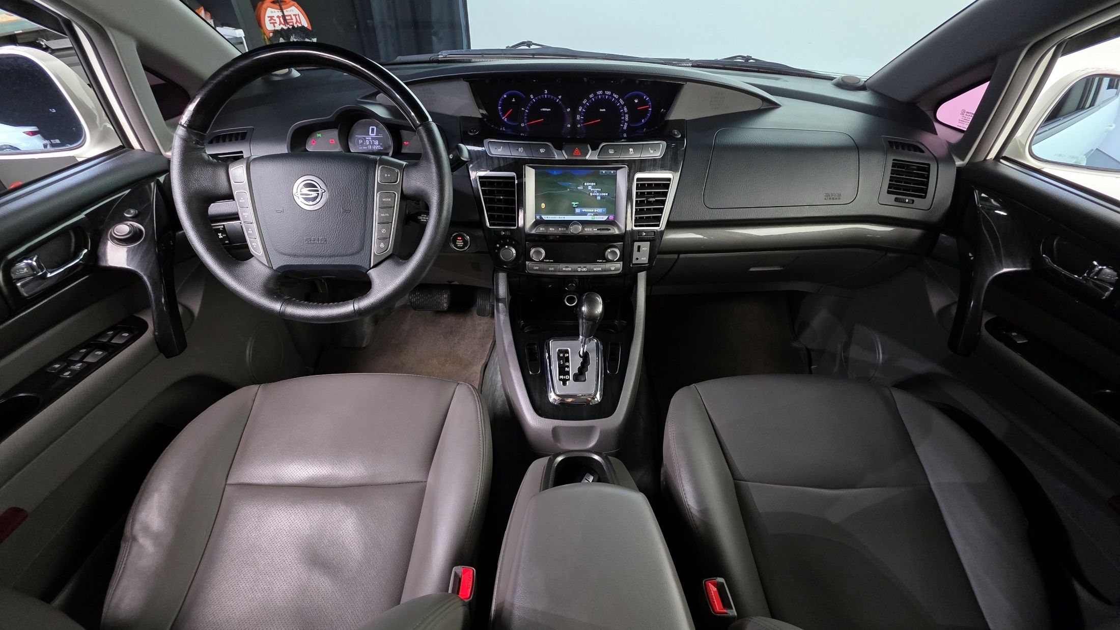 SSANGYONG KORANDO TURISMO 2013