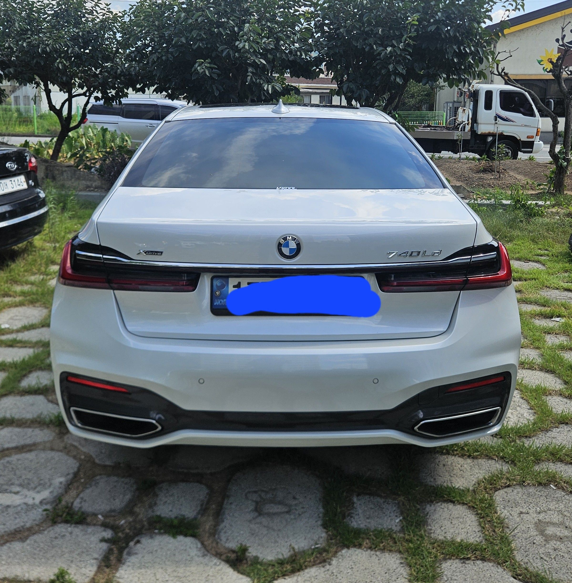 BMW 7-SERIES G11 2022