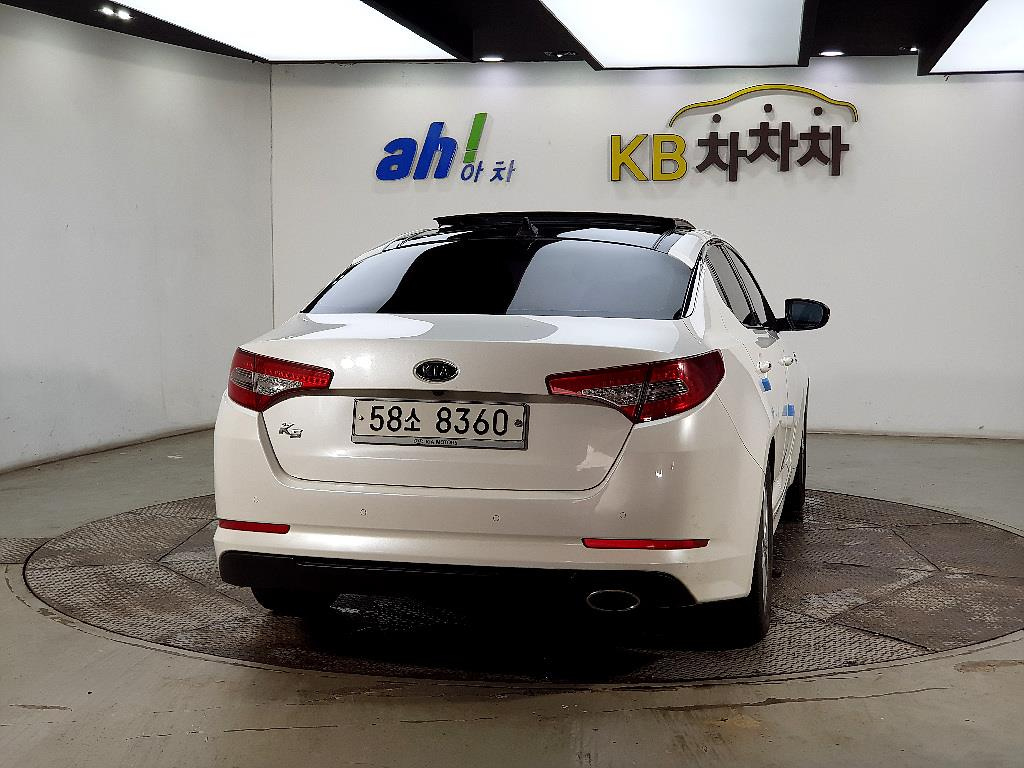 KIA K5 2010