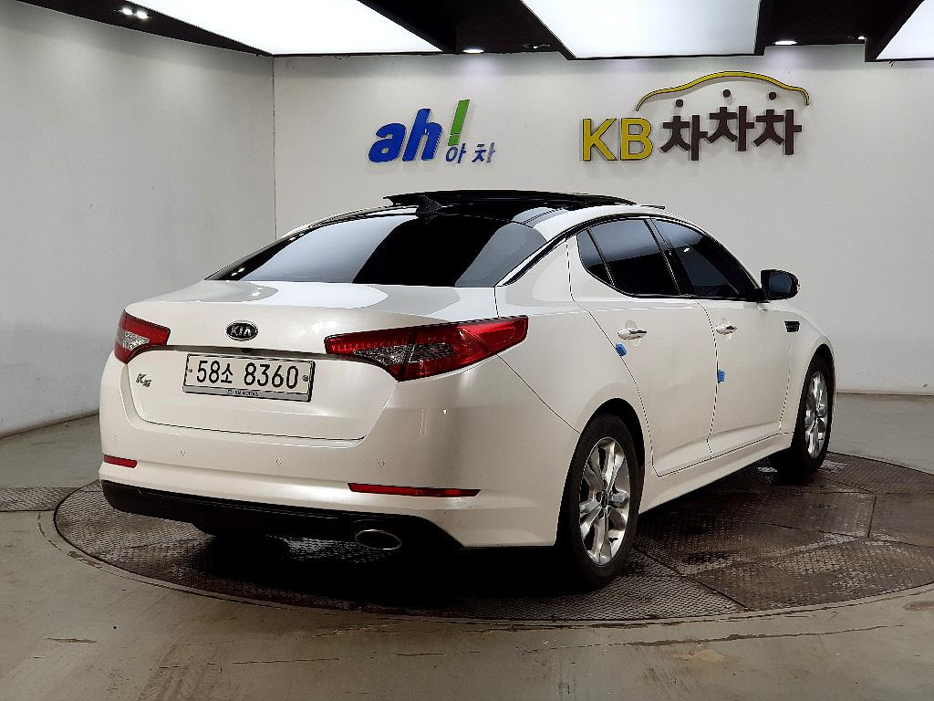 KIA K5 2010