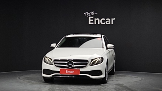 MERCEDES BENZ E-CLASS W213 2017