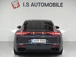 PORSCHE PANAMERA 971  2021