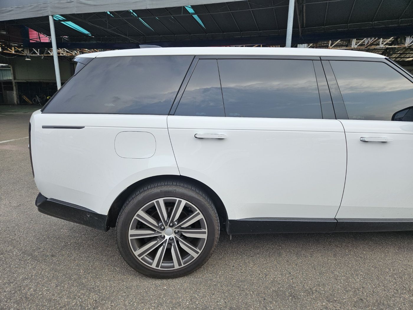 LAND ROVER RANGE ROVER 2023