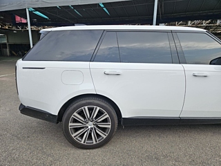 LAND ROVER RANGE ROVER 2023
