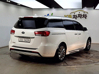 KIA CARNIVAL 2016