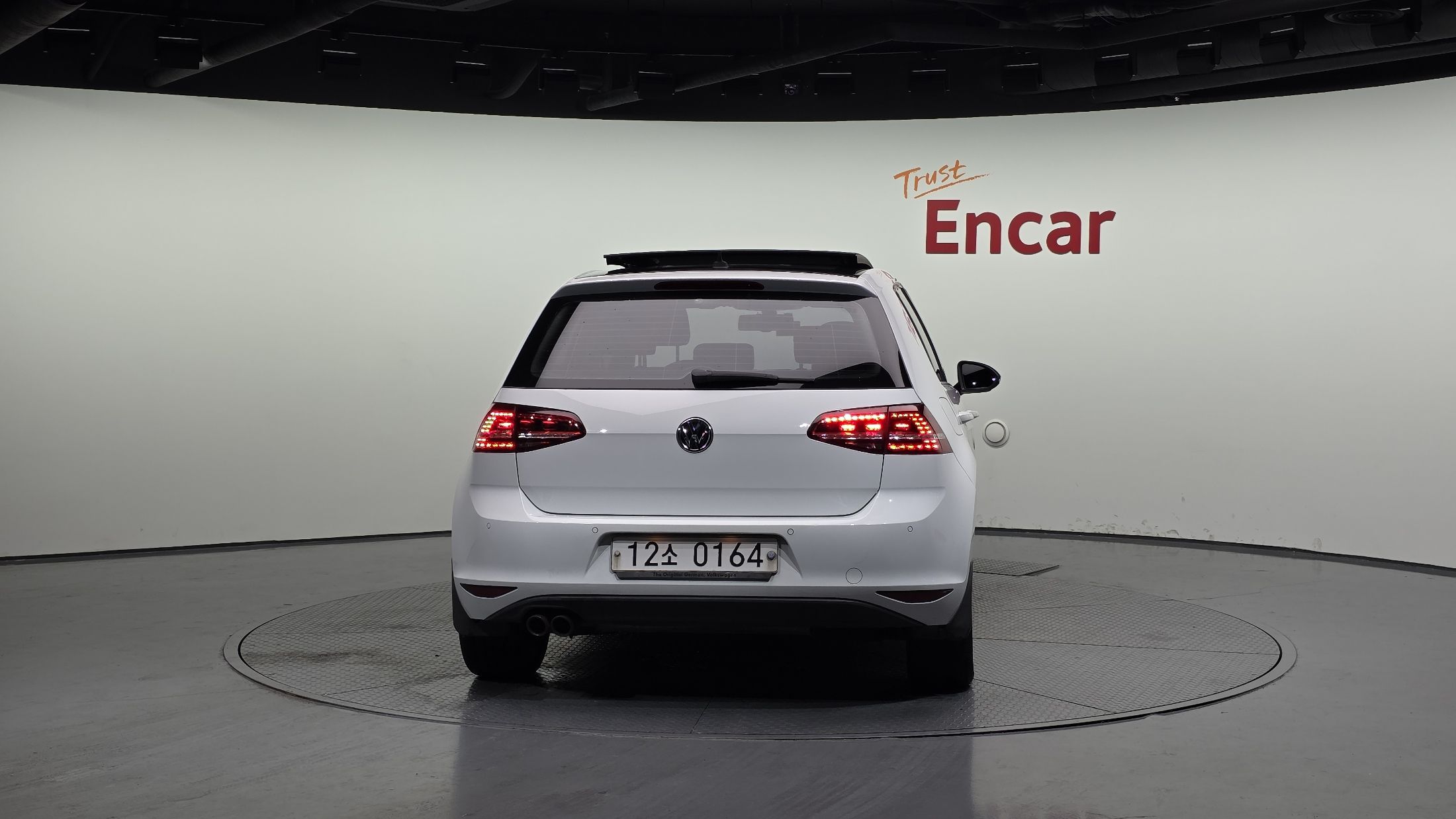 VOLKSWAGEN GOLF 2014