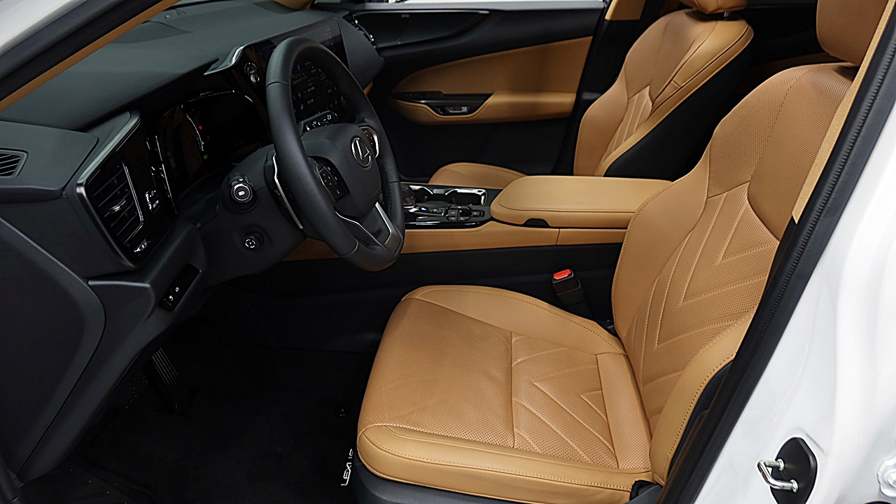 LEXUS NX350H 2024
