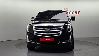 CADILLAC ESCALADE 2018