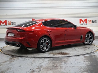 KIA STINGER 2020