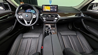 BMW 5-SERIES G30 2023