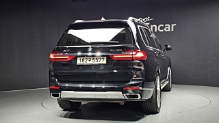 BMW X7 G07 2020