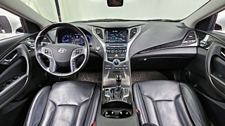 HYUNDAI GRANDEUR HG 2016