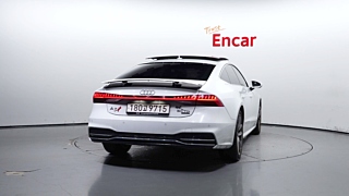 AUDI A7 4K 2021