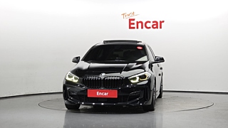 BMW 1-SERIES F40 2020