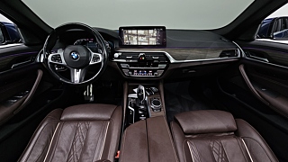 BMW 5-SERIES G30 2021