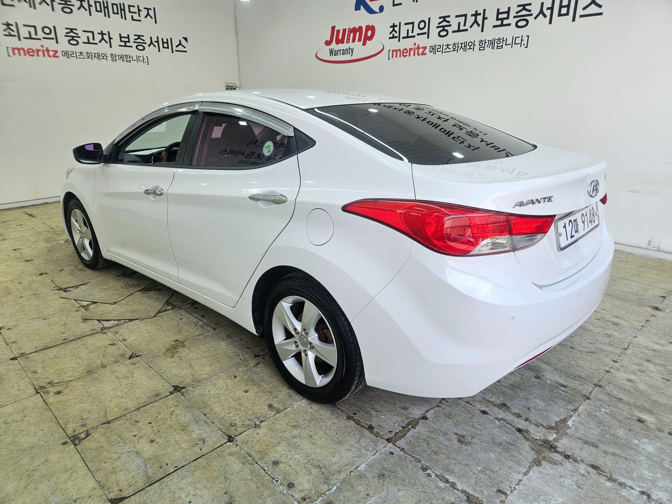 HYUNDAI AVANTE MD 2010