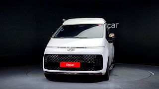 HYUNDAI STARIA 2023