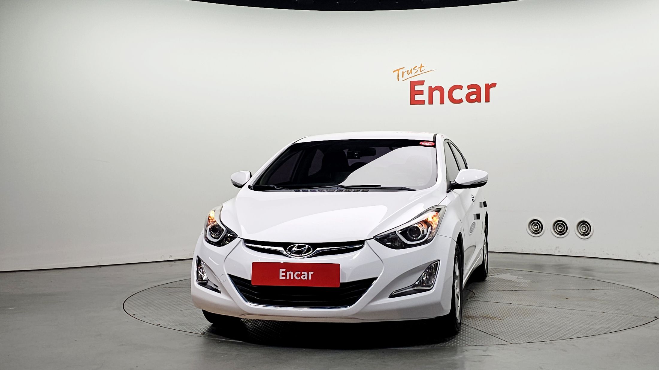 HYUNDAI AVANTE 2014