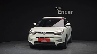 SSANGYONG TIVOLI 2015