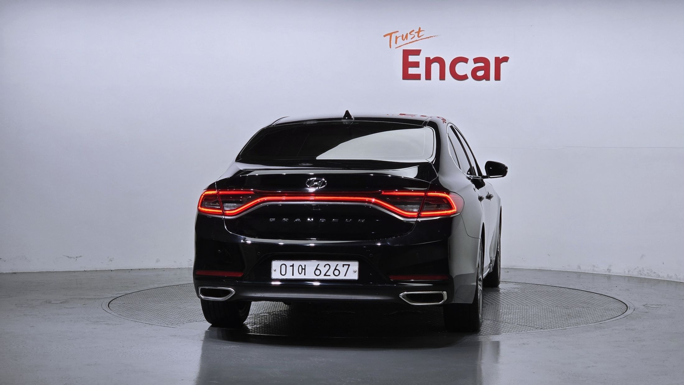 HYUNDAI GRANDEUR IG 2017