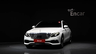 MERCEDES BENZ E-CLASS W213 2017