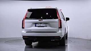 CADILLAC ESCALADE  5 GENERATION 6.2 ESV 2023
