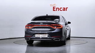HYUNDAI GRANDEUR IG HYBRID 2017