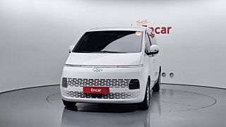 HYUNDAI STARIA 2023