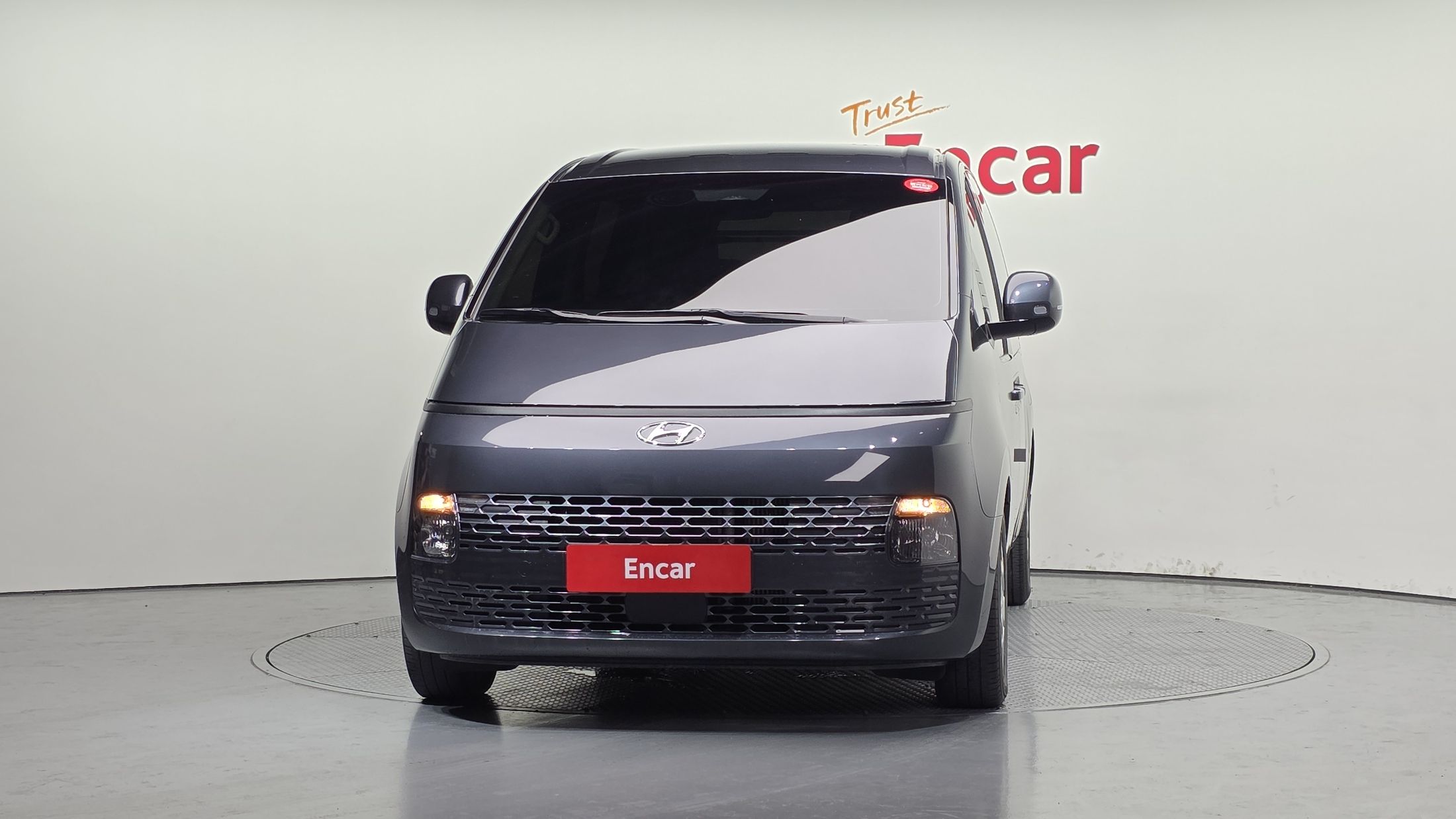 HYUNDAI STARIA 2023