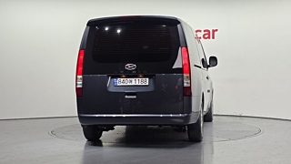 HYUNDAI STARIA 2023