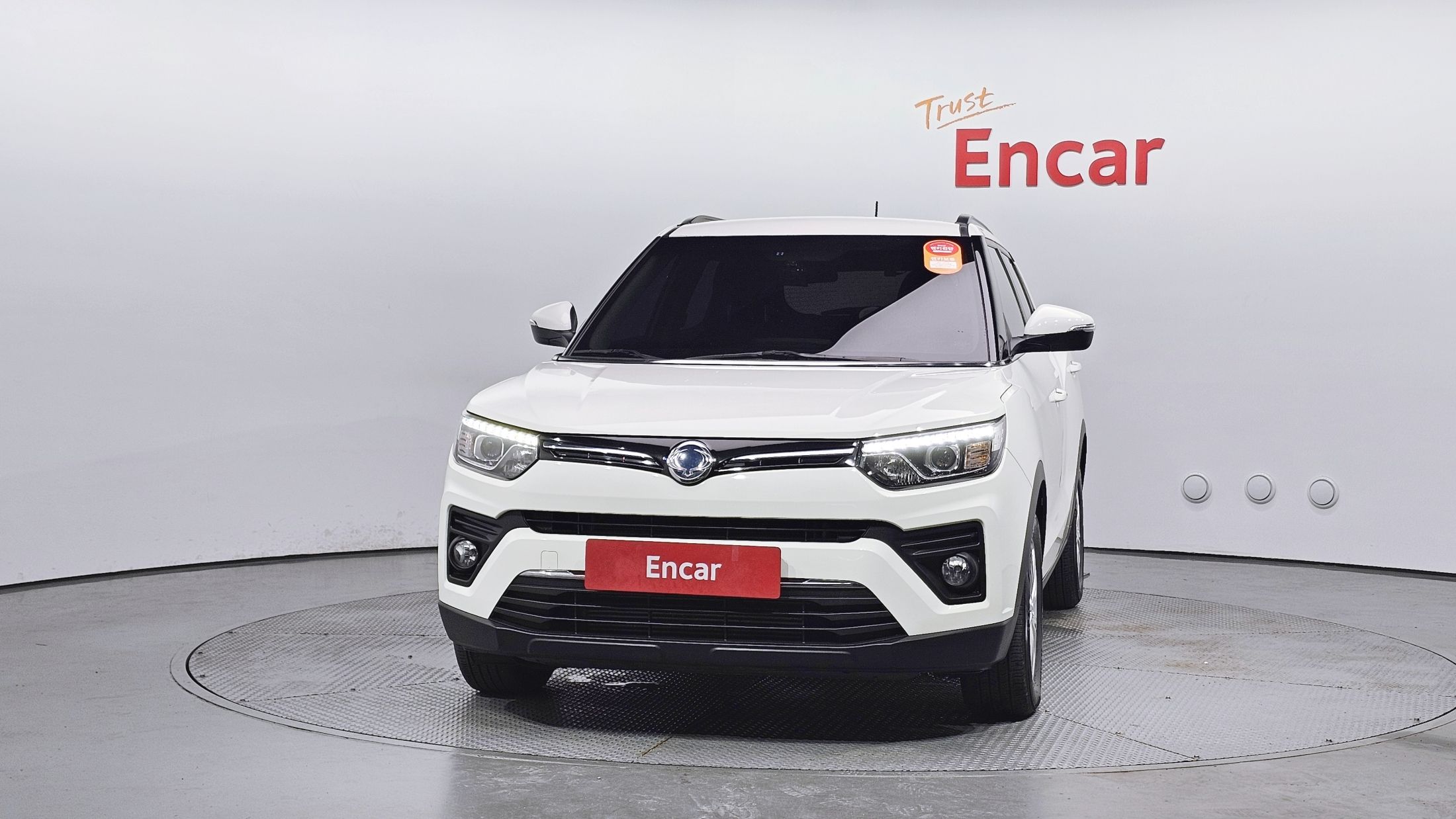 SSANGYONG TIVOLI VERY NEW 2019