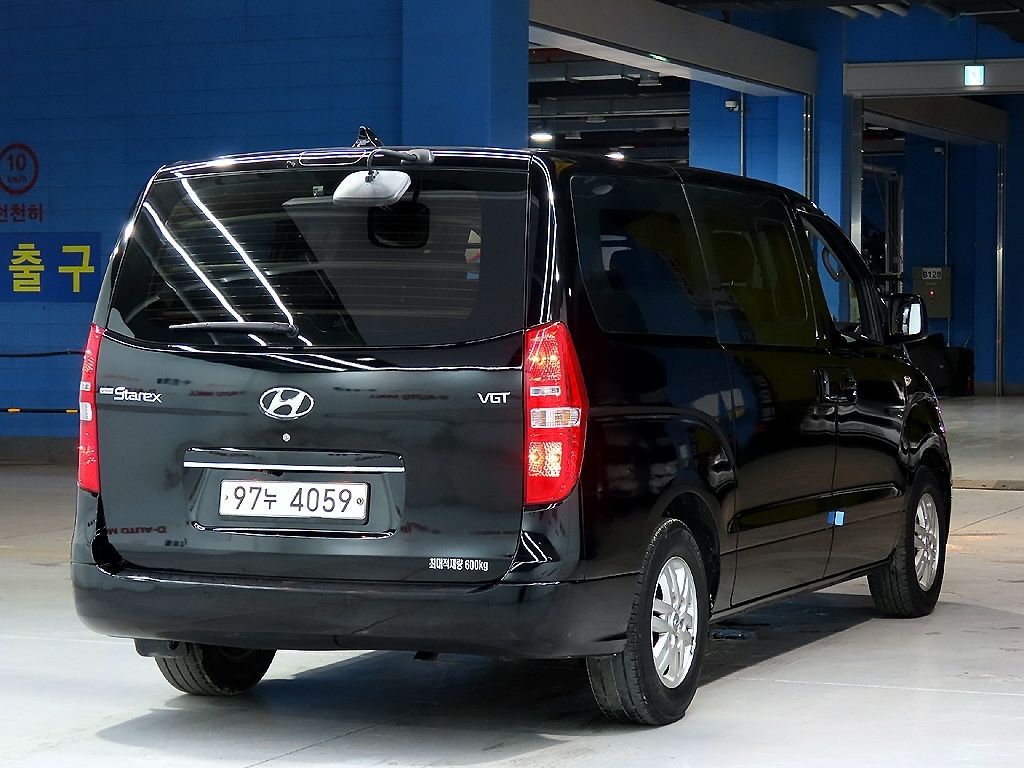 HYUNDAI STAREX GRAND 2017