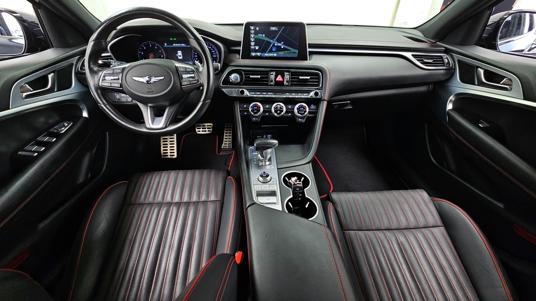 GENESIS G70 2018
