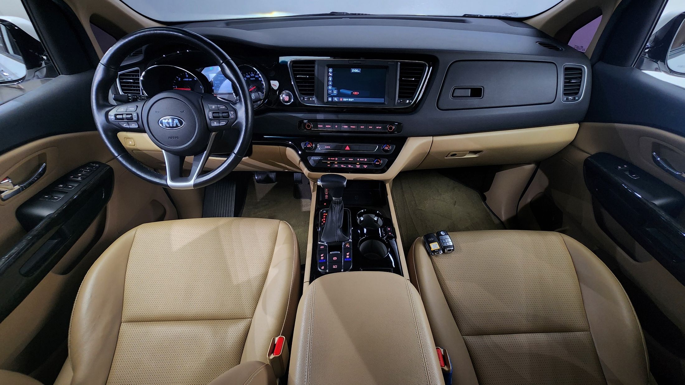KIA CARNIVAL 2020