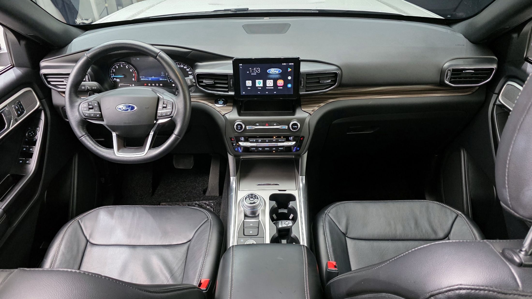 FORD EXPLORER 2020