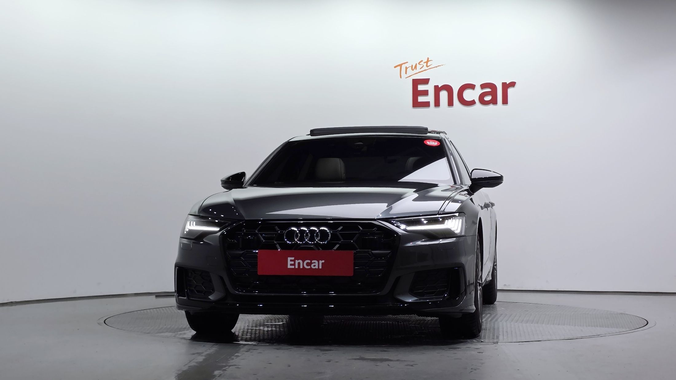 AUDI A6 C8 2025