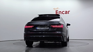 AUDI A6 C8 2025